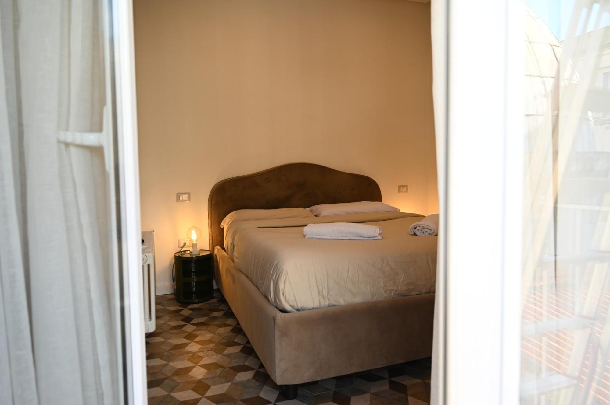 Qhouse Apartment Naples Exterior photo
